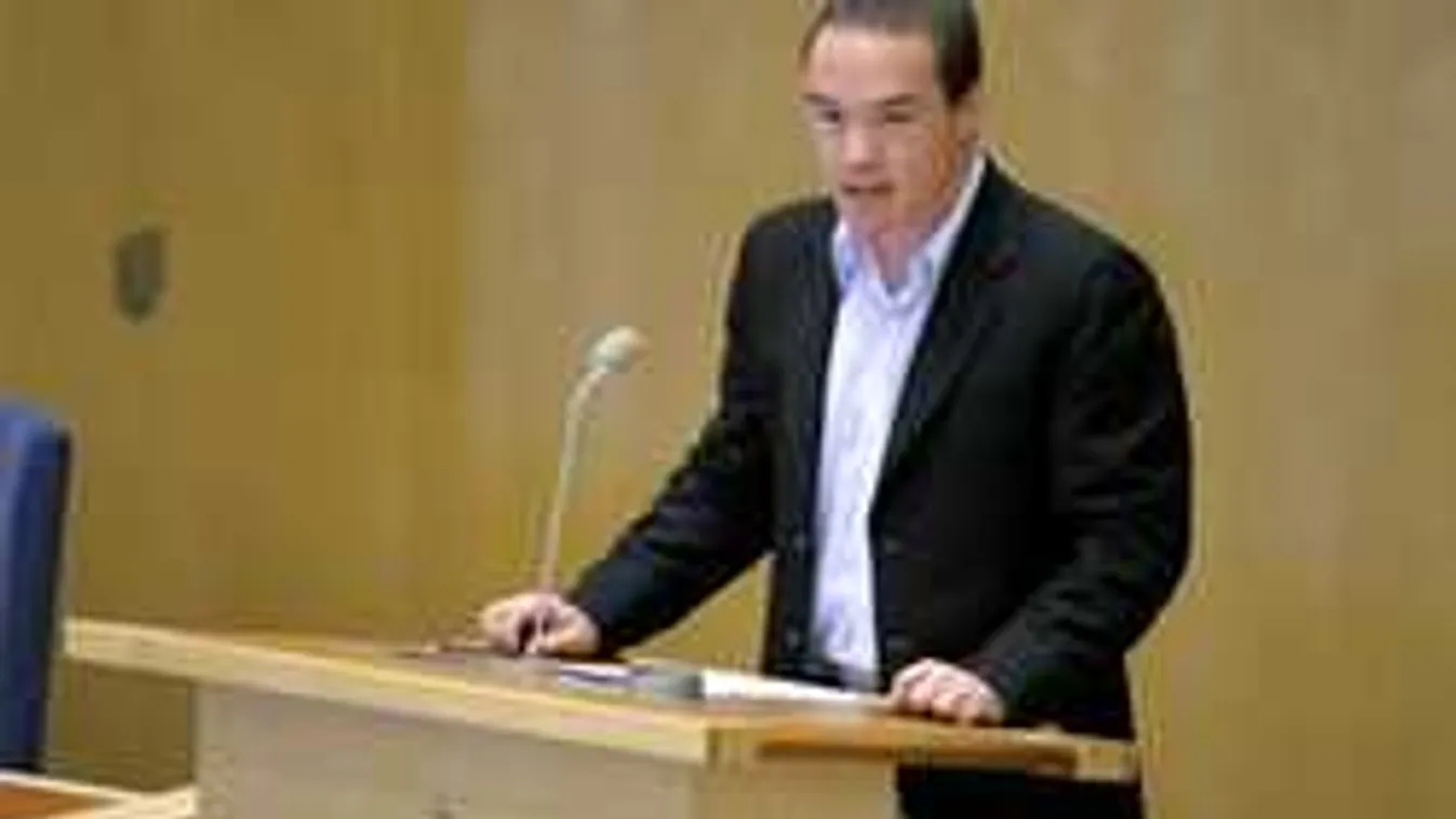 Magyarországra menekül a migránsok elől egy svéd politikus