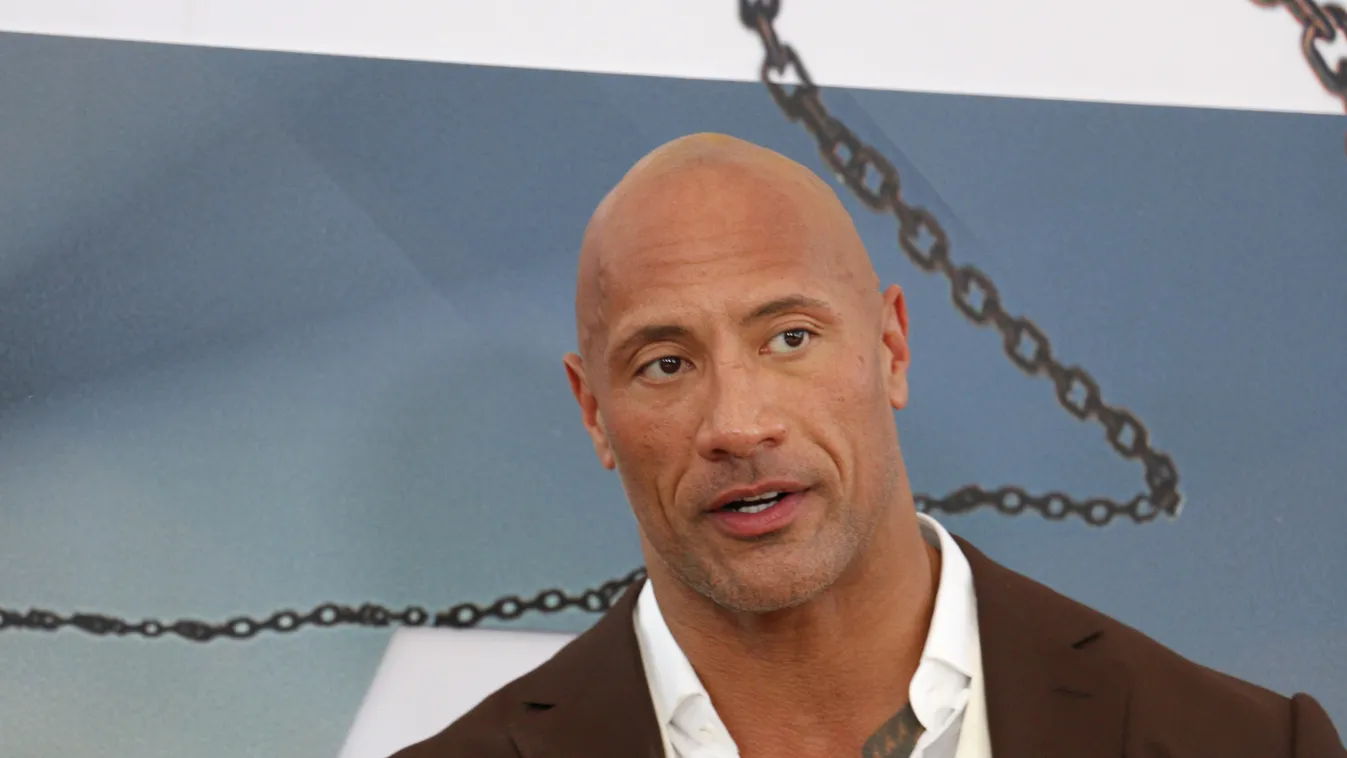 Elkapta a koronavírust a világhírű színész és egész családja