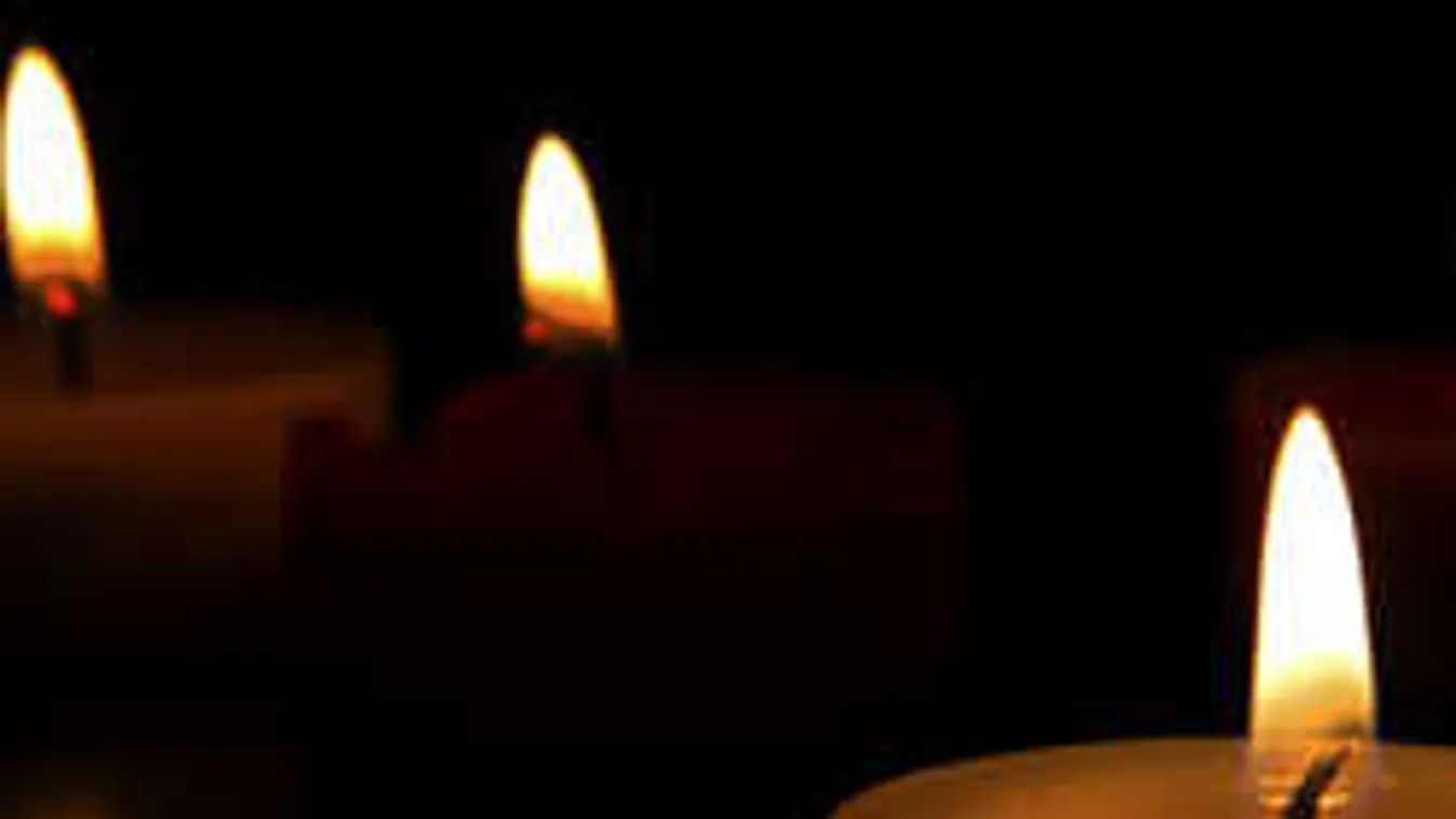 Megrendítő búcsú: zokogva búcsúzott családja a buszbaleset áldozatától