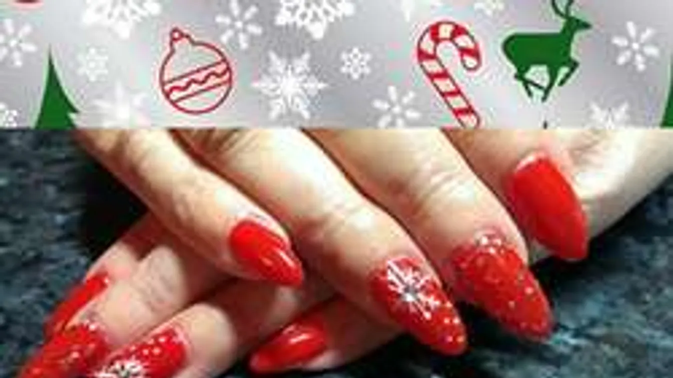 Még a körmeiket is ünneplőbe öltöztették a sztárok! Ilyen a karácsonyi manikűr