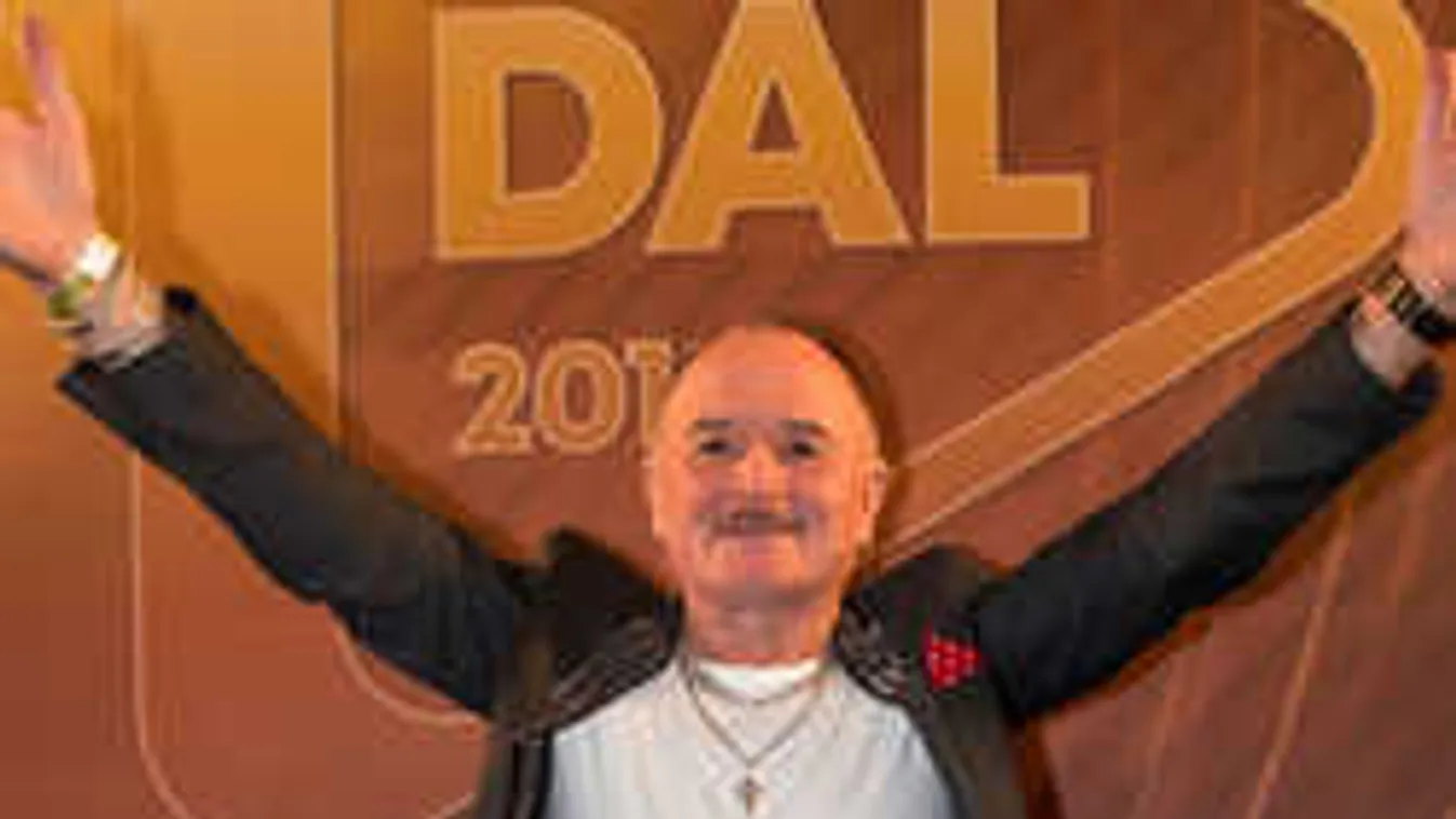 Nagy Feró: Jöjjenek az öregek és mérkőzzenek meg!