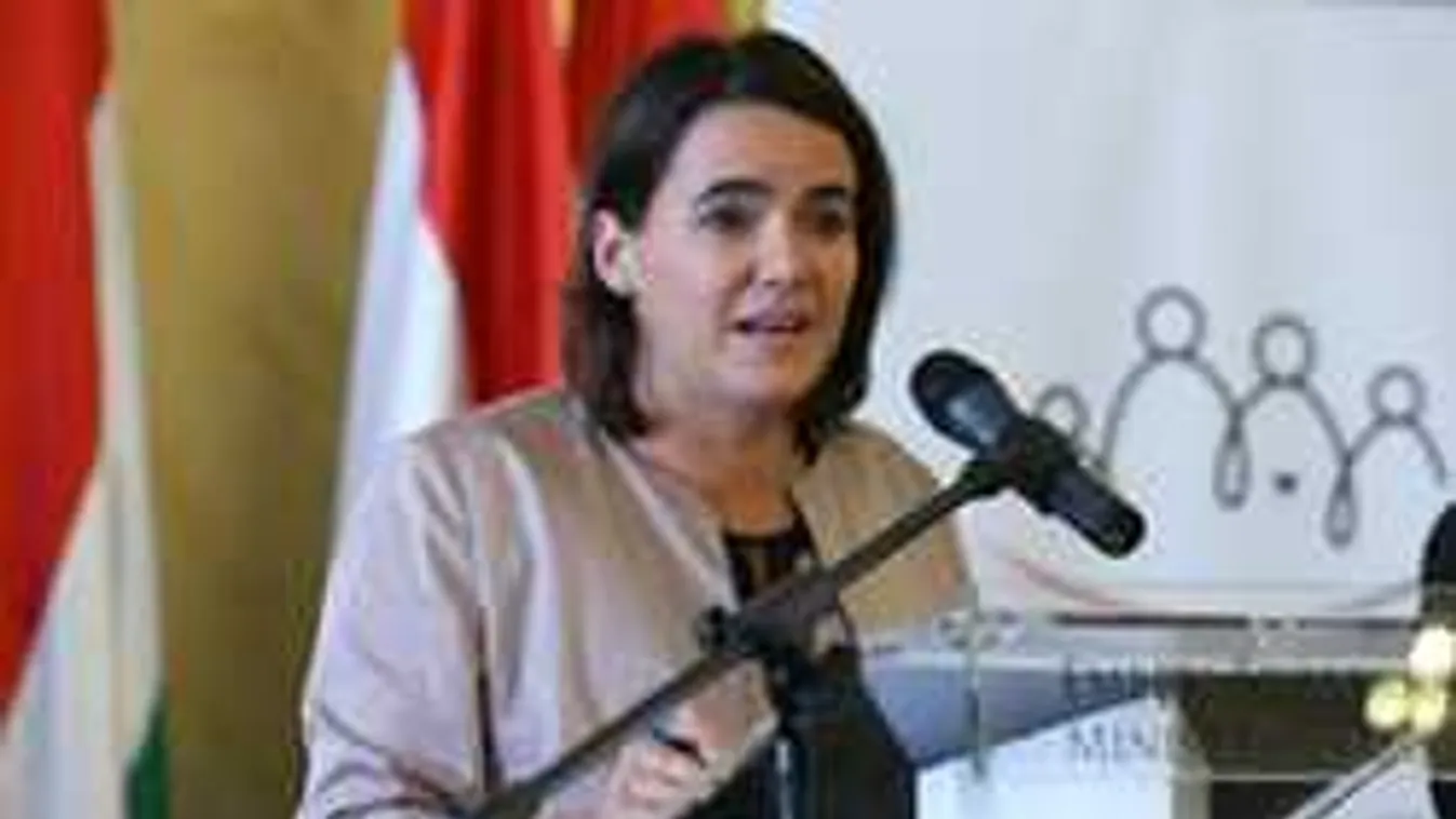 Döntött a kormány: könnyebben igényelhető a babaváró támogatás