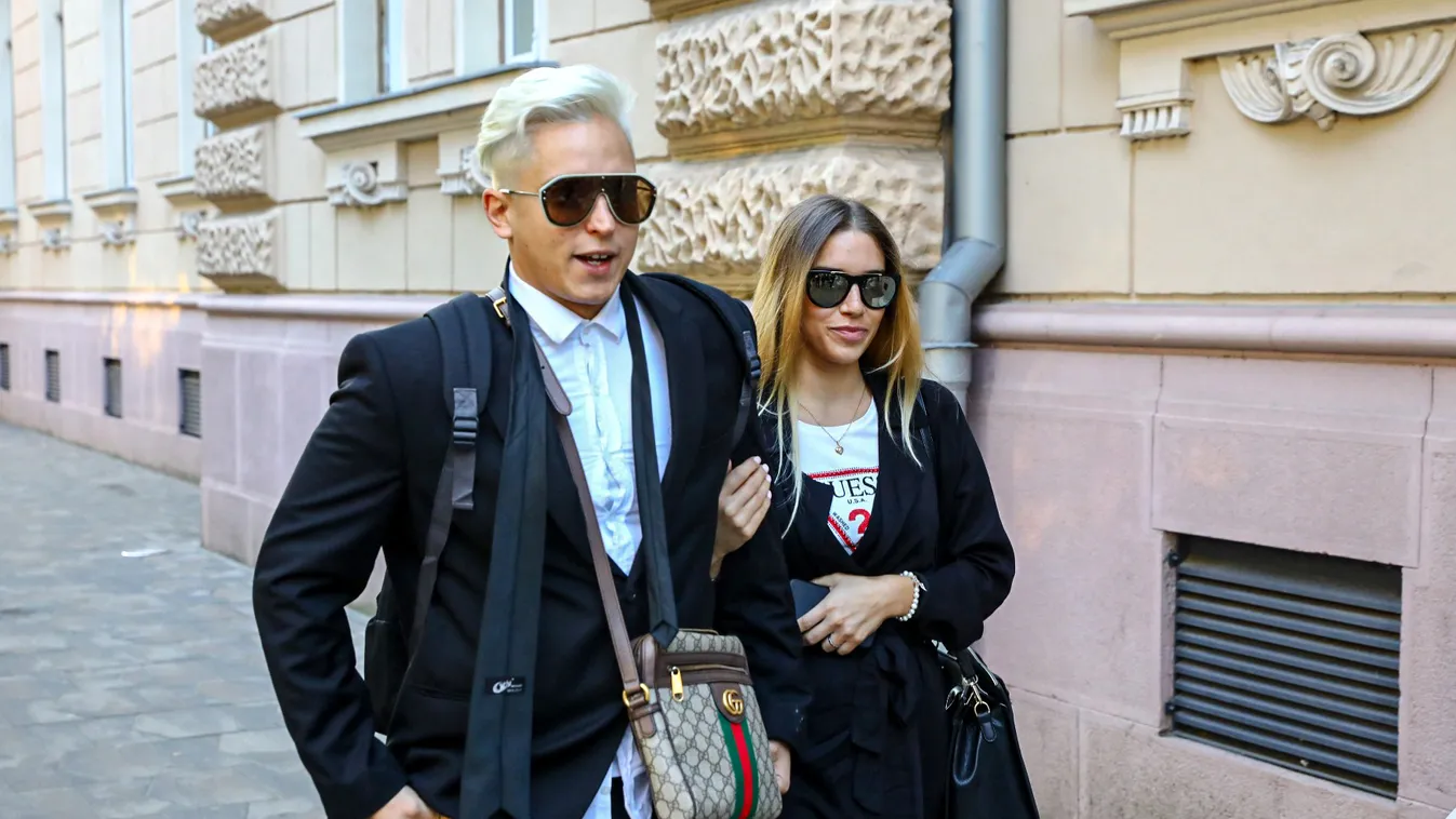 Árulkodó fotó: megnősült Aurelio?