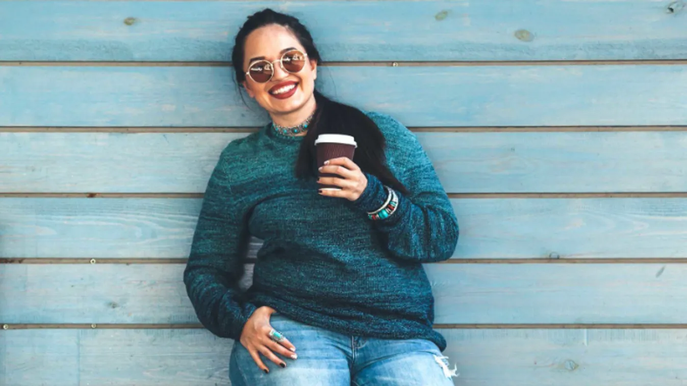 Íme a legjobb farmerek, ha kicsit gömbölyűbb feneked