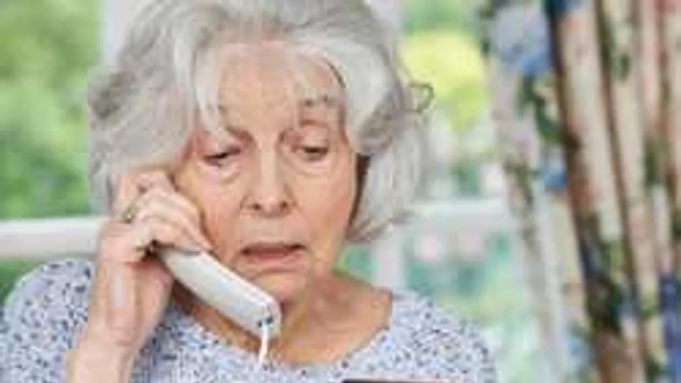 Figyelem, ezekkel a telefonszámokkal vernek át SMS-ben