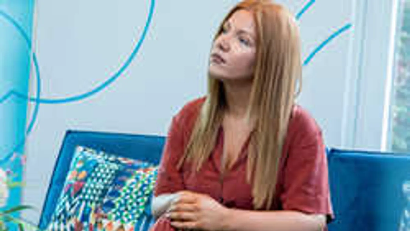 Tolvai Reni beszállt egy taxiba: szomorú, mi történt vele az autóban