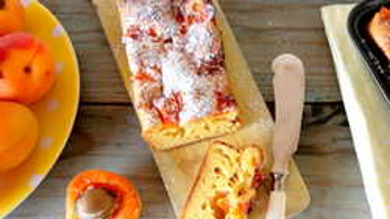 A nyár befutója: pudingos-barackkenyér