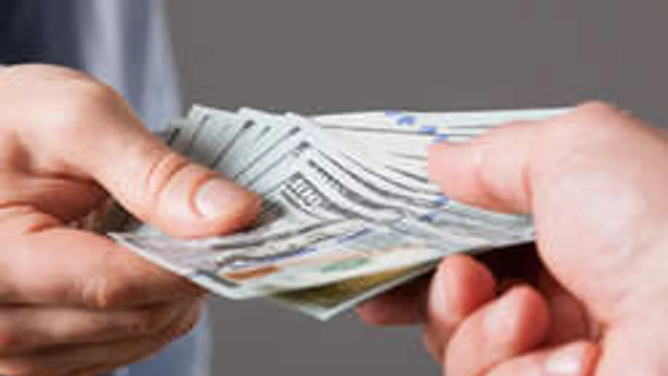 Itt az új piramisjáték: Keress pénzt a számítógépeddel