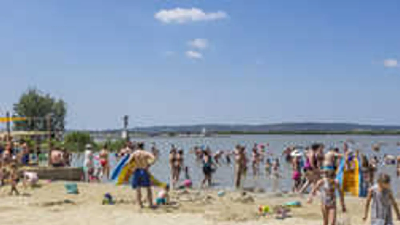 Hihetetlen, milyen meleg lett a Velencei-tó