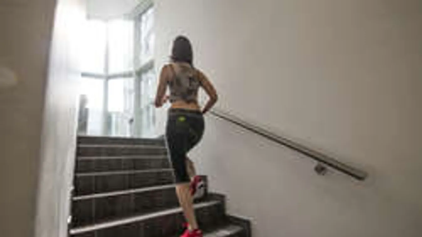 Szuper edzés otthonra: lépcsőzz! Mutatjuk a legjobb gyakorlatokat