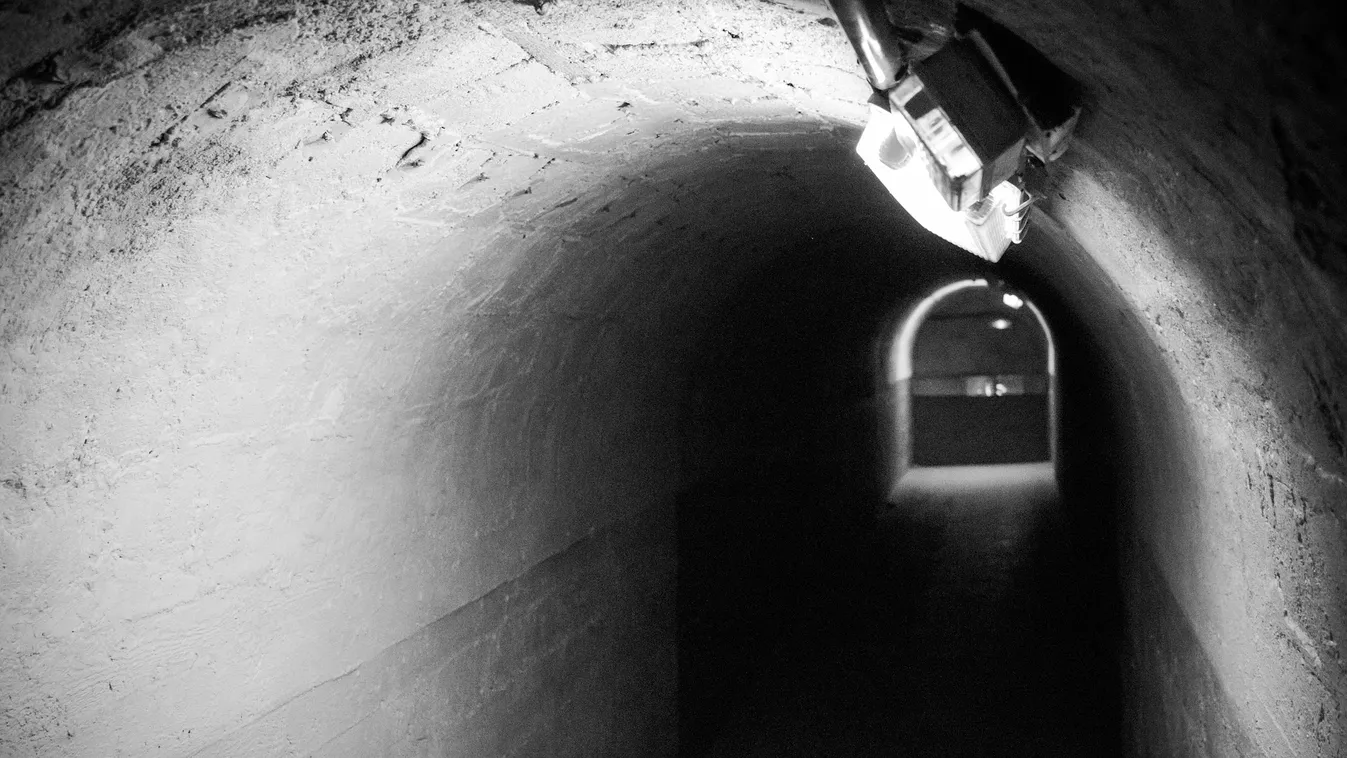 11 évig egy betonbunkerbe zárva tartotta az  epilepsziás lányát egy román férfi