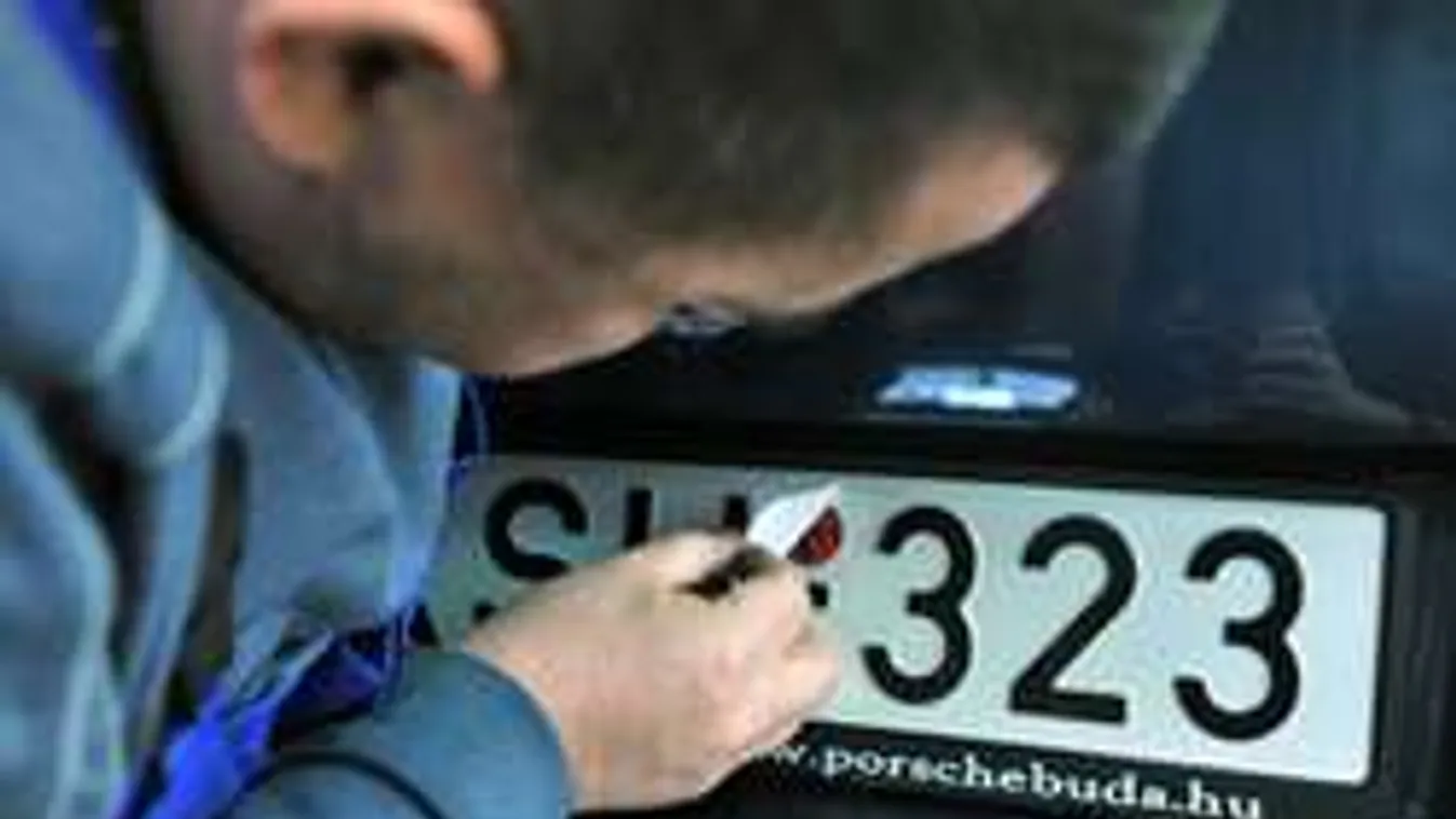 Felejtsd el a matricát: Változnak a magyar rendszámok és a műszaki is!