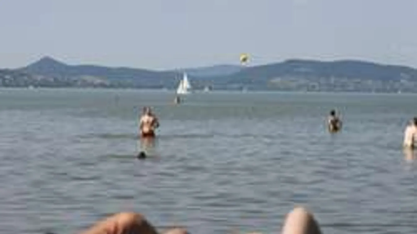 Ne hagyd ki, visszatér a nyár, akár fürödhetsz is a Balatonban!