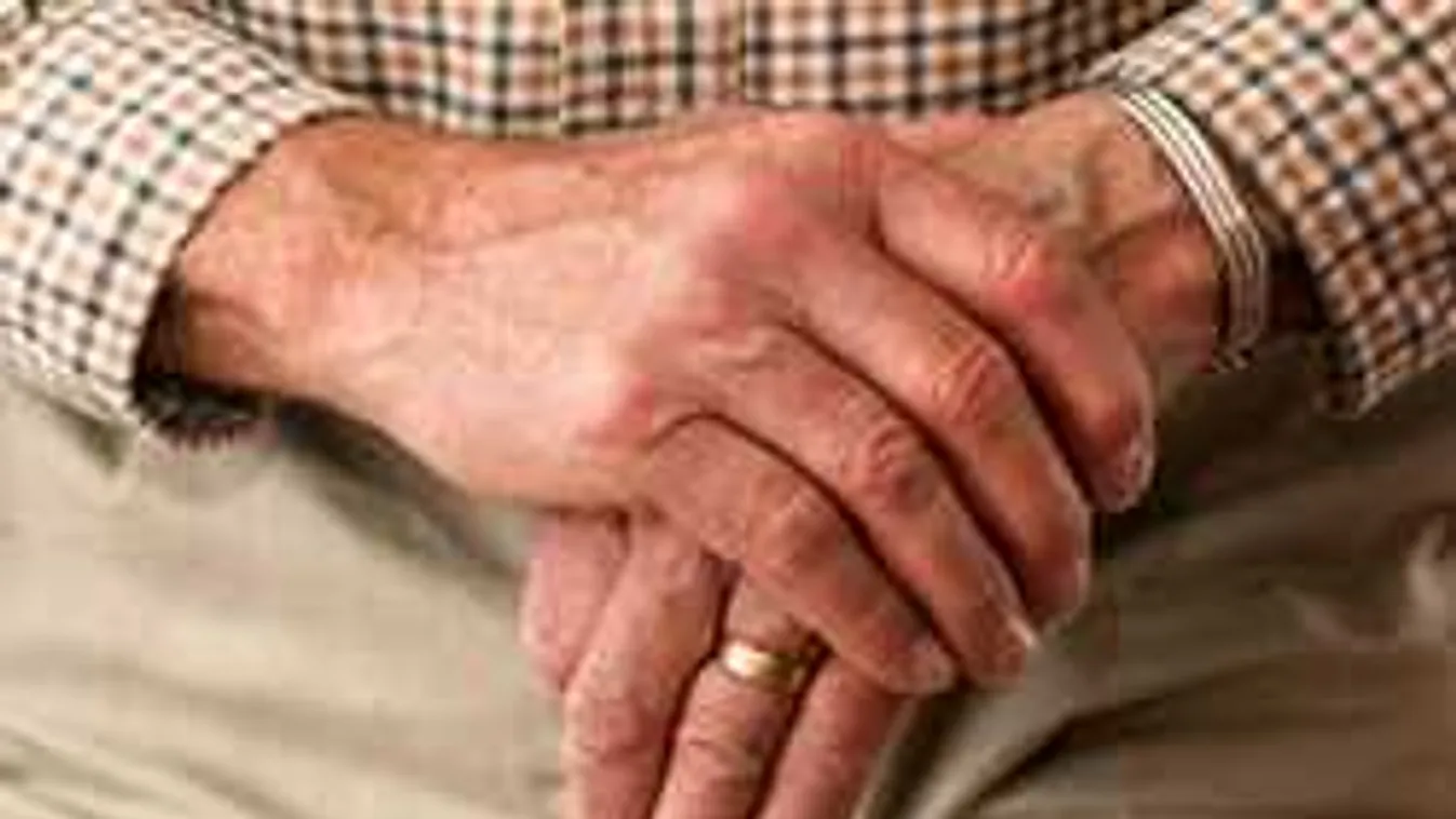 Úttestre löktek egy idős asszonyt Kiskunhalason