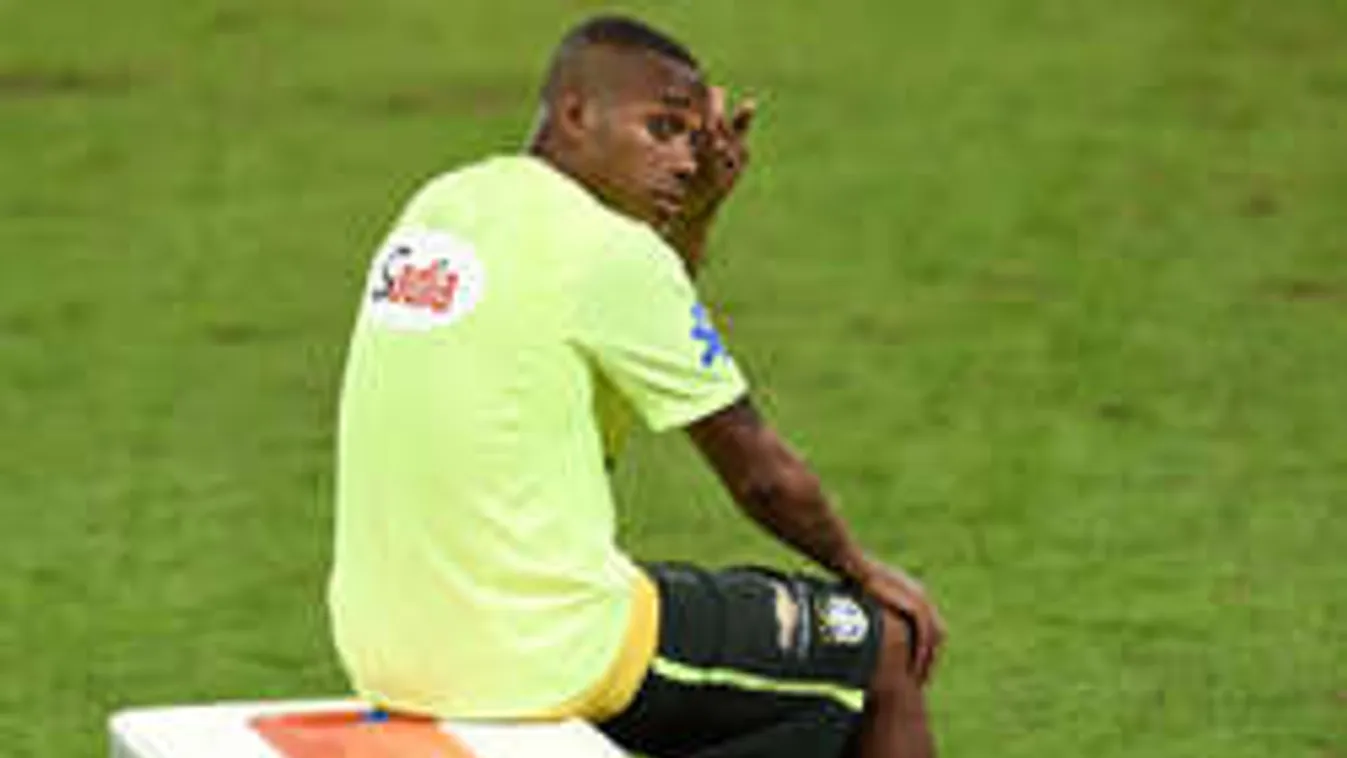 Fegyveres ejtette túszul a brazil futballsztár családját