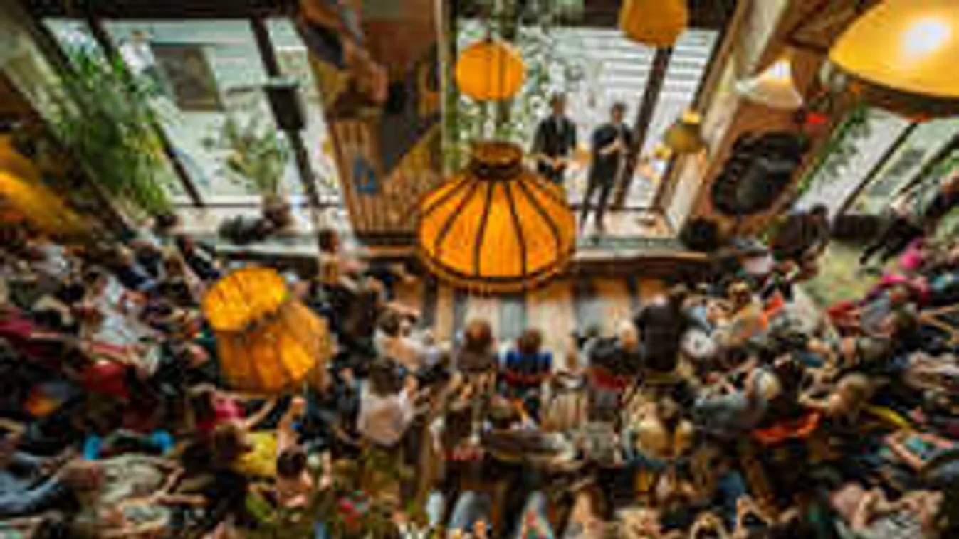 Budapest Főváros Önkormányzata idén is bemutatja a Kávéházak Éjszakáját!