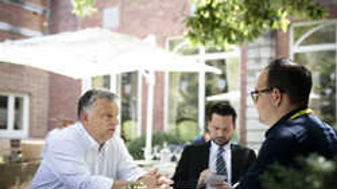 Orbán Viktor nyilatkozott a V4 Hírügynökségnek: Soros nem nyughat