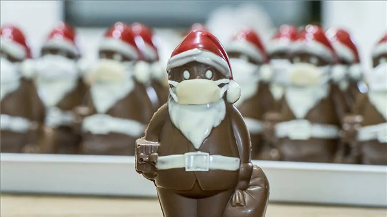 Világhírű lett a lajosmizsei cukrász maszkos csokimikulása