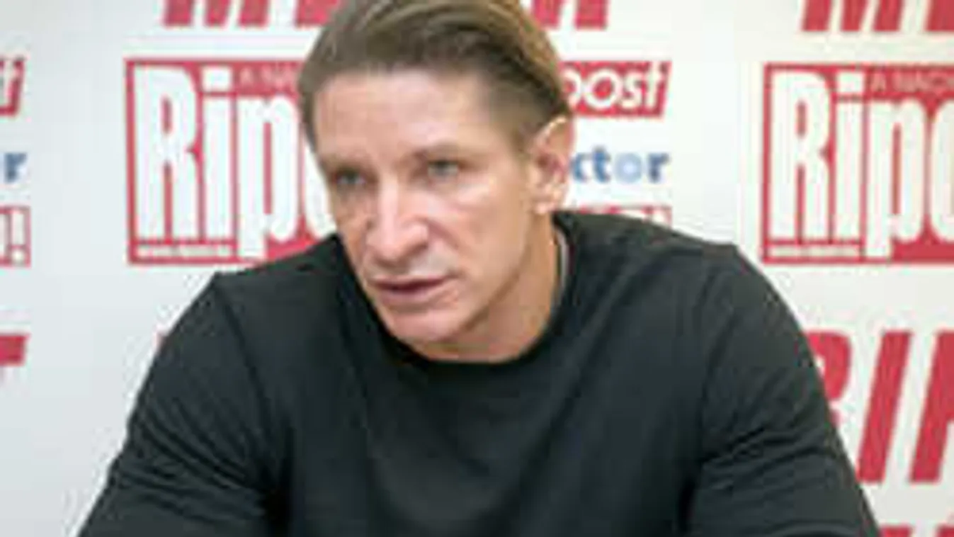 Már nem titkolja új kedvesét Pintér Tibor