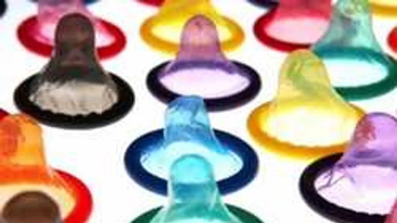 Tele volt kokainnal a brazil nő, keményre tömte a kotonokat