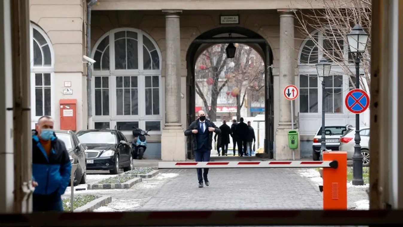 Botrány a Városházán! Ki az a Berki Zsolt?