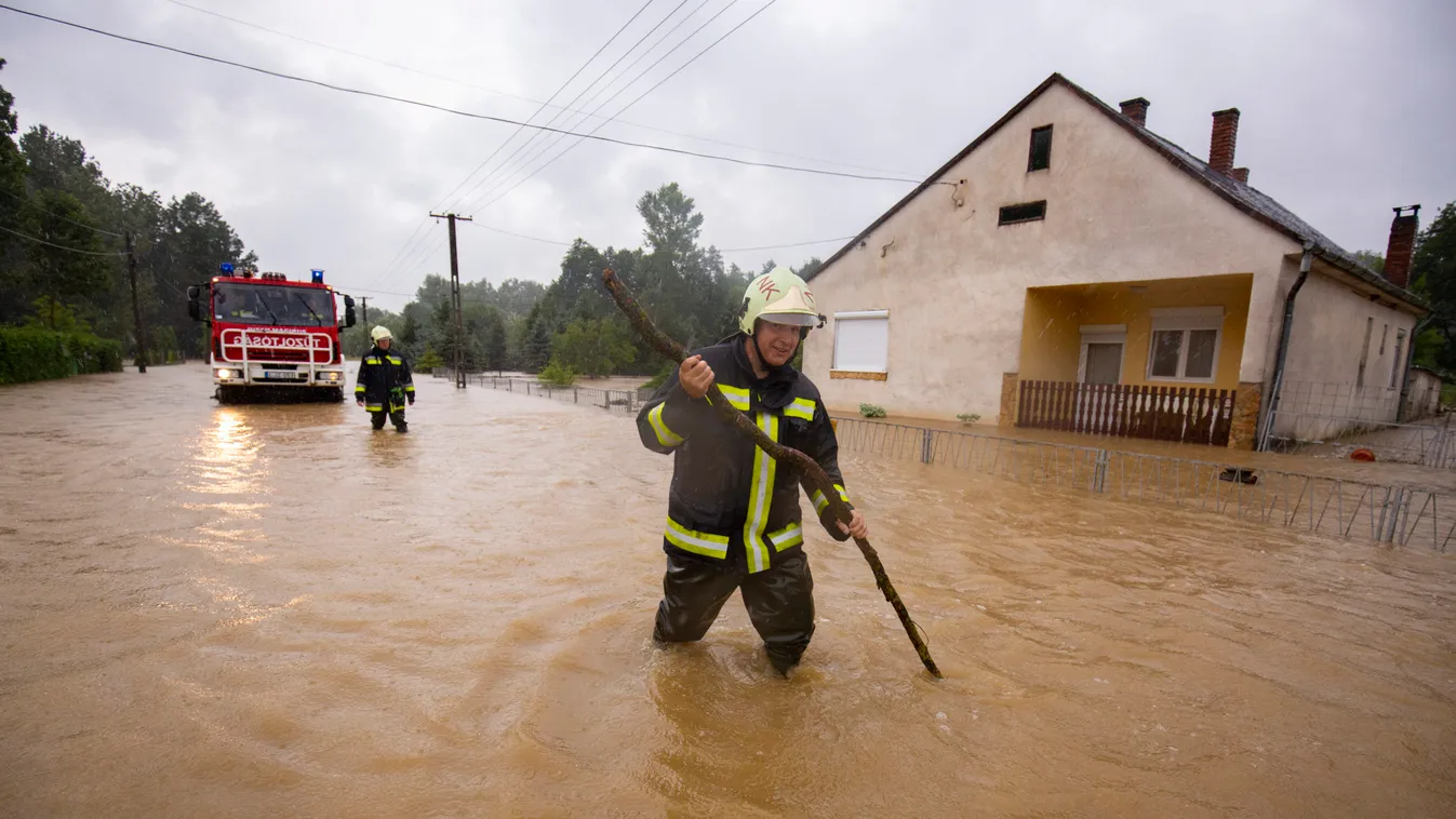 Több száz embert telepítettek ki a szombati esőzés miatt Zalában