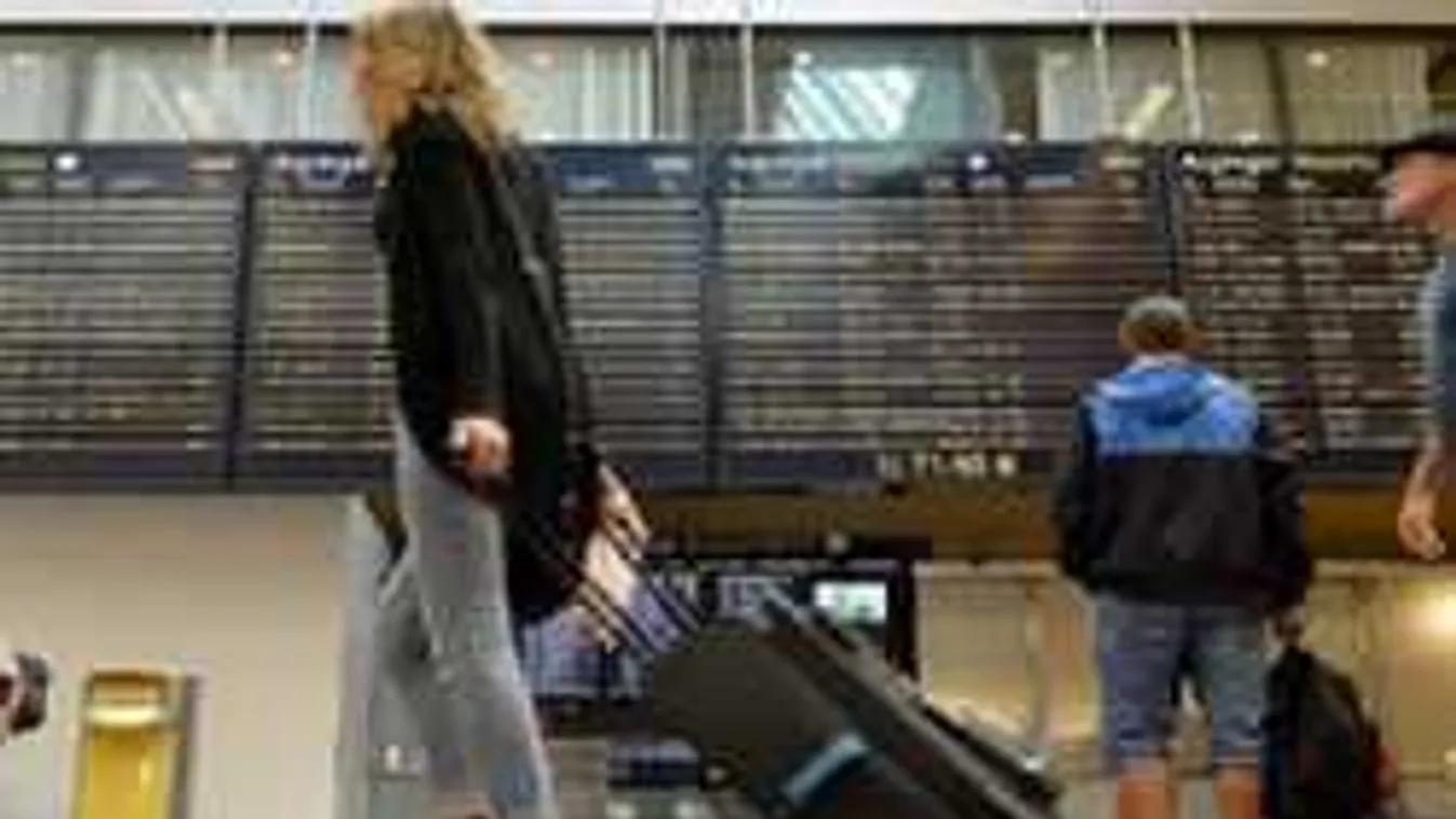 Menekülnek a svédek. Több mint 50 ezren hagyták ott az országot tavaly