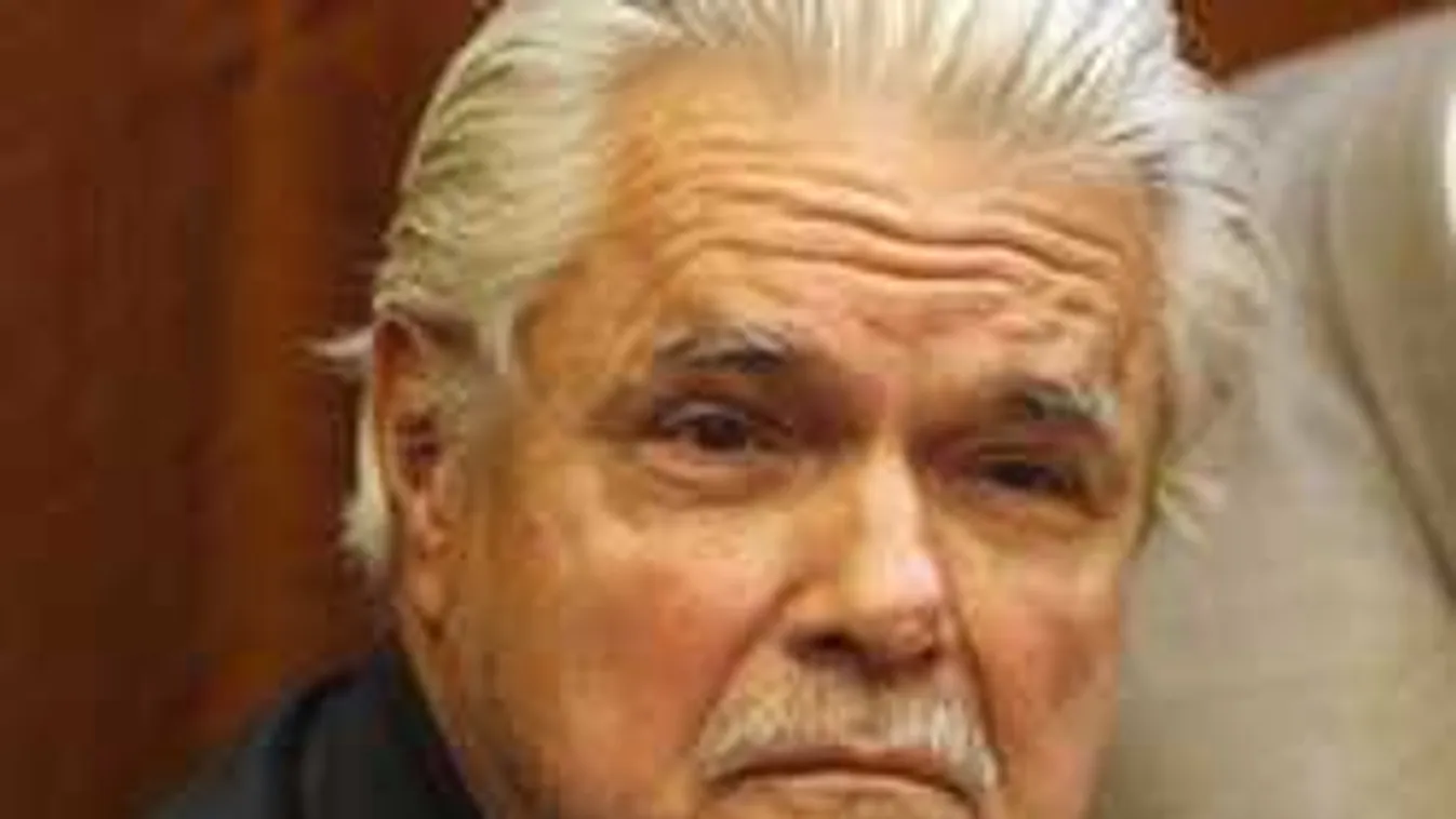 Családi dráma: ezért volt nyúzott Oszter Sándor a tárgyalásán