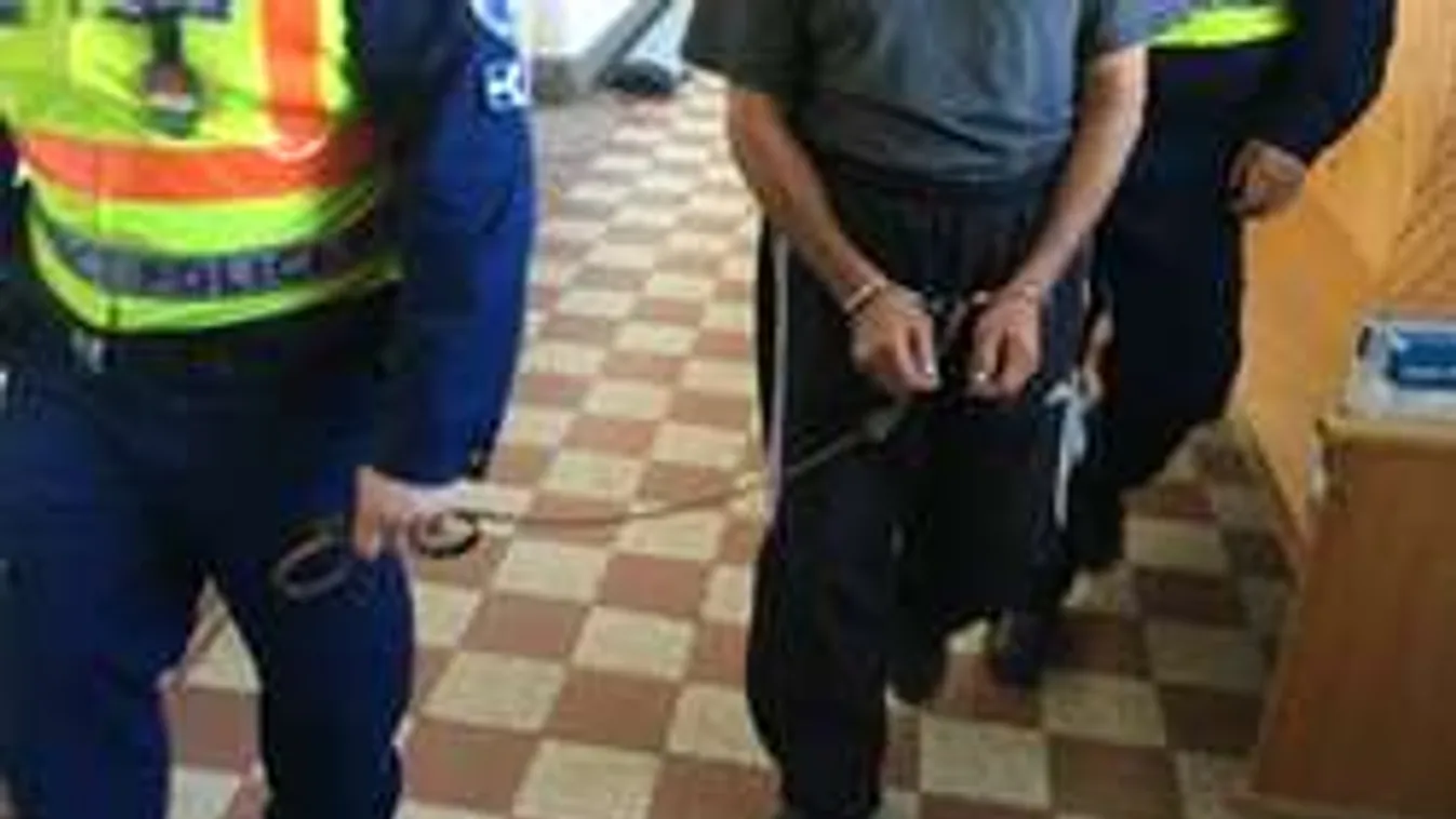 Vérfürdőt rendezett a hajdúsámsoni férfi