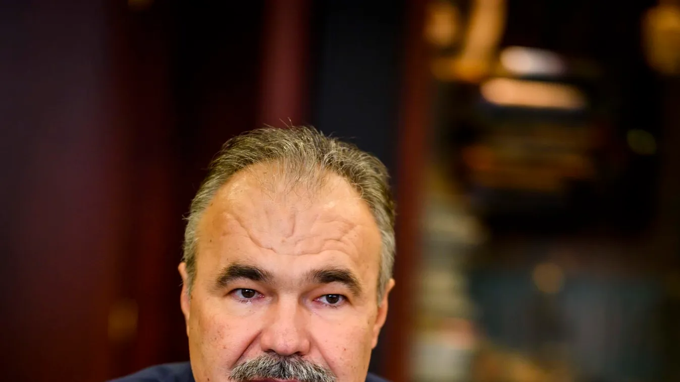 Nagy István: a kormány intézkedései a magyar családokat szolgálják