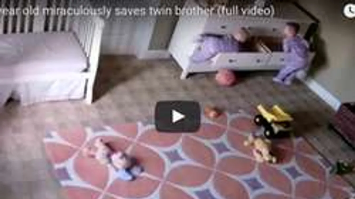 Hihetetlen! Így mentette meg a 2 éves ikertestvére életét!