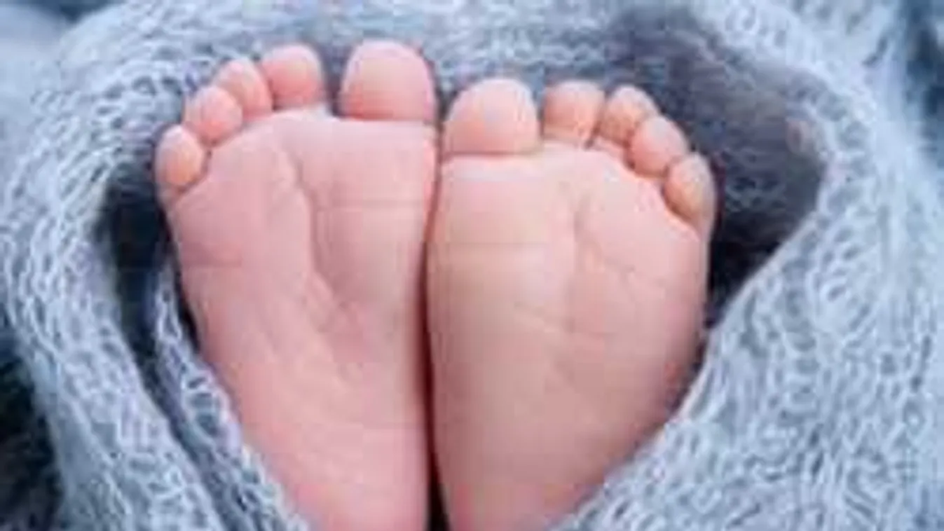 Gólyahír! Anya lett a magyar szépségkirálynő!