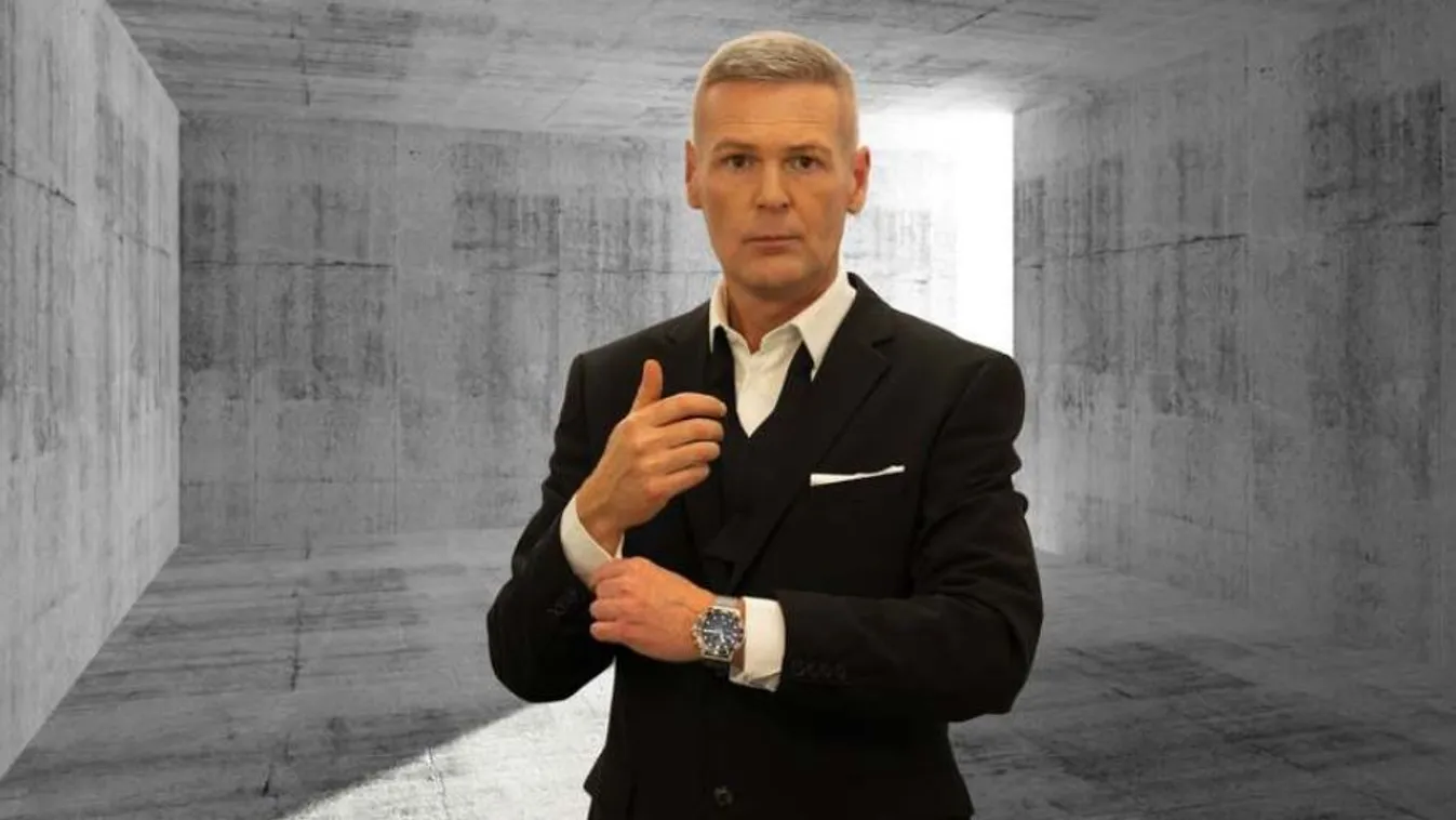 Hoppá, ő a magyar James Bond – videó!