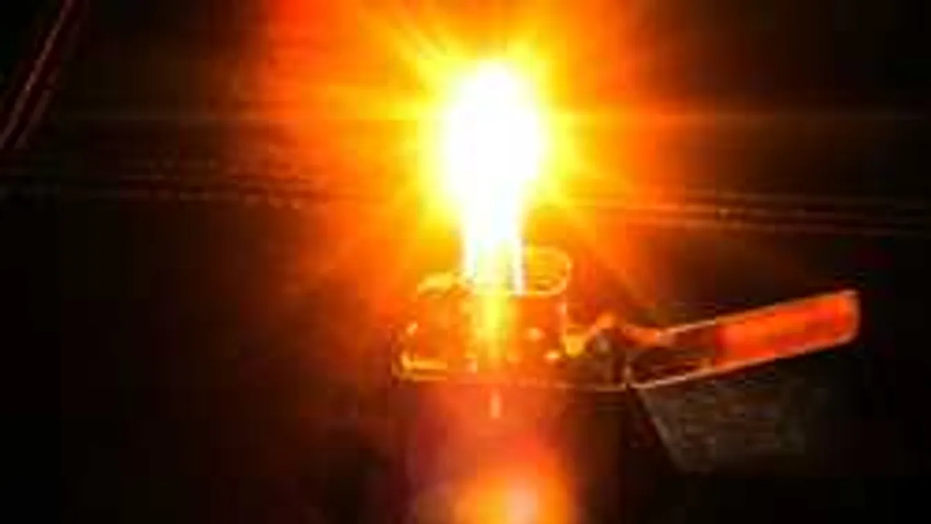 Durva, amit az elevenen megégett kisfiú anyukája állít a férjéről