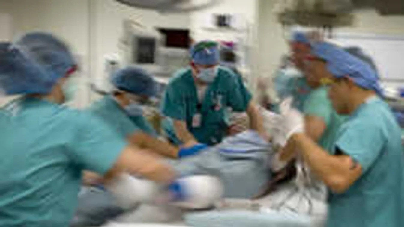 Botrány tört ki a kórházban: a hullák mellett kezelik a betegeket az angliai intézményben