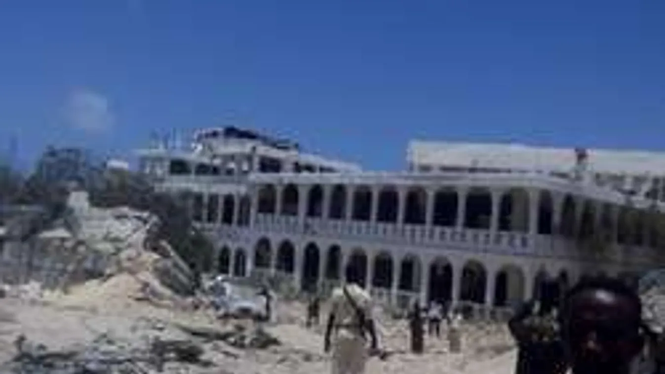 Vértócsák a földön: katonákat mészároltak a terroristák