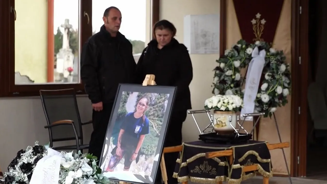 Viktóriáért égnek a mécsesek: eltemették az elgázolt kézilabdás lányt