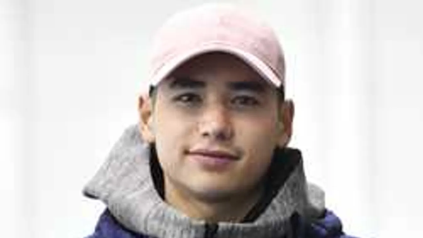 Elképesztően cuki fotó készült a fiatalabbik Liu testvérről!