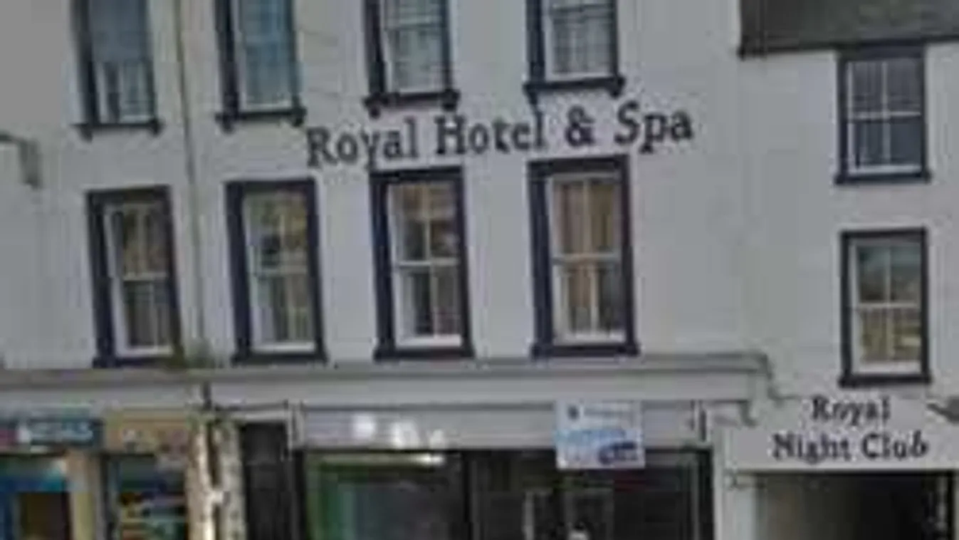 Harcművésznőt akartak megerőszakolni a migránsok. Rossz ötlet volt...