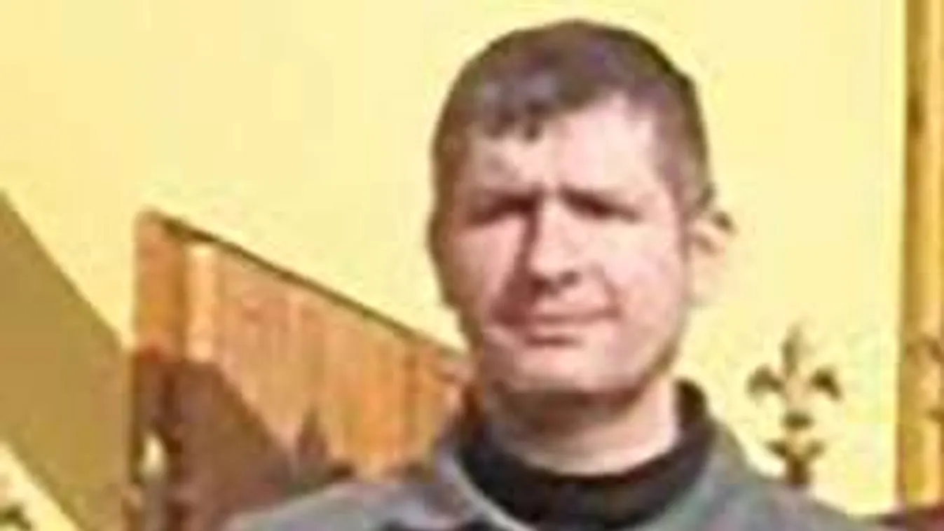 A jobbikos rohamosztag, a Farkasok kiképzőparancsnoka egy muszlim háborús veterán!