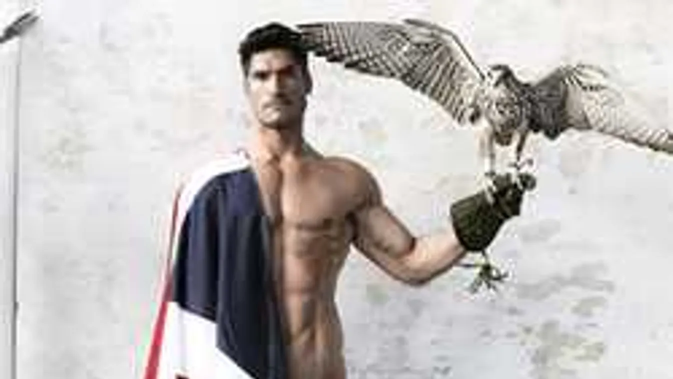 Anyaszült meztelenre vetkőztek a sztáredzők