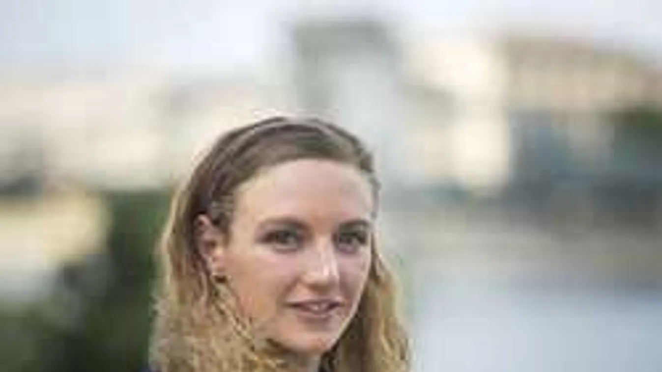 Hosszú Katinka világbajnok magyar sportolótól kapott ajánlatot