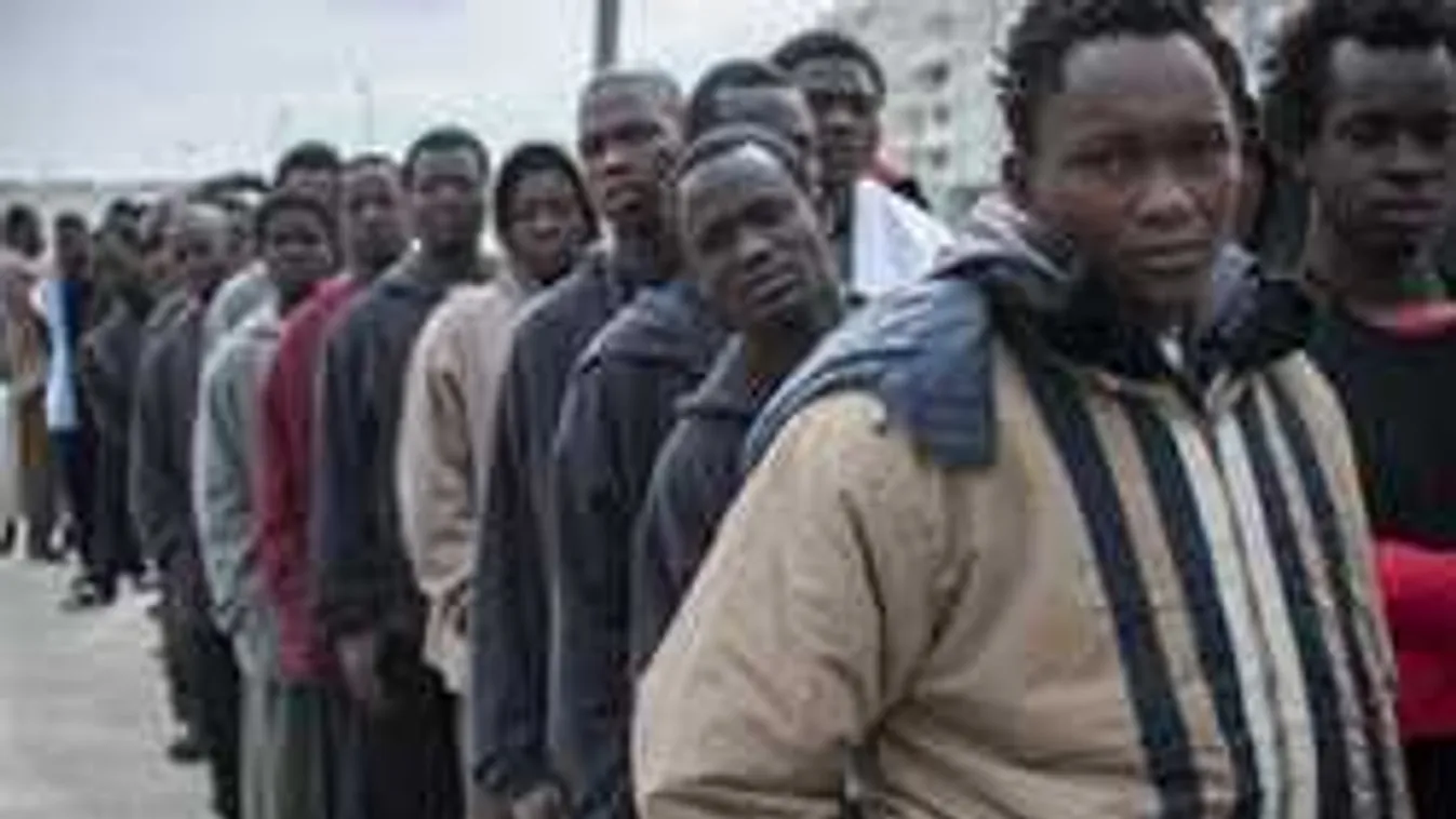 Népszavazással döntöttek a migránsok sorsáról, vége a jólétnek