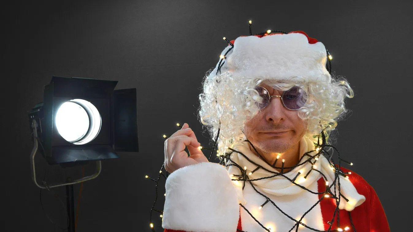 Ha már most eleged van az ünnepből, akkor nézd meg mások karácsonyi bénázásait