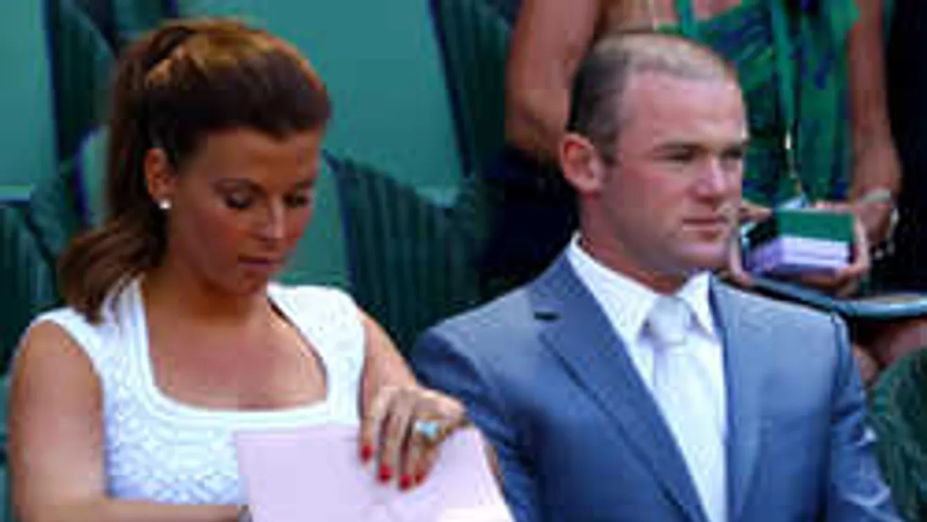 Súlyos válság, darabokra hullhat a sztárfocista élete