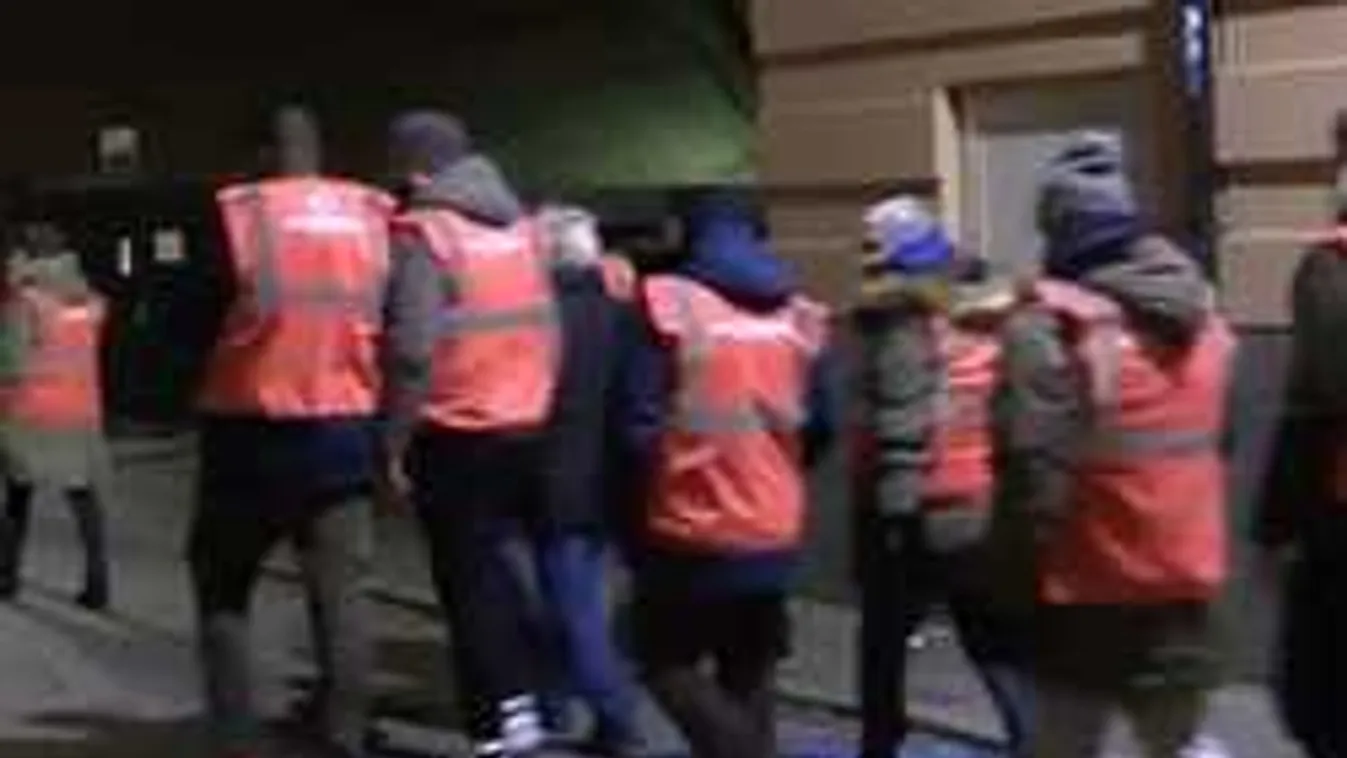 Civil őrjáratokkal előznék meg a nemi erőszakot