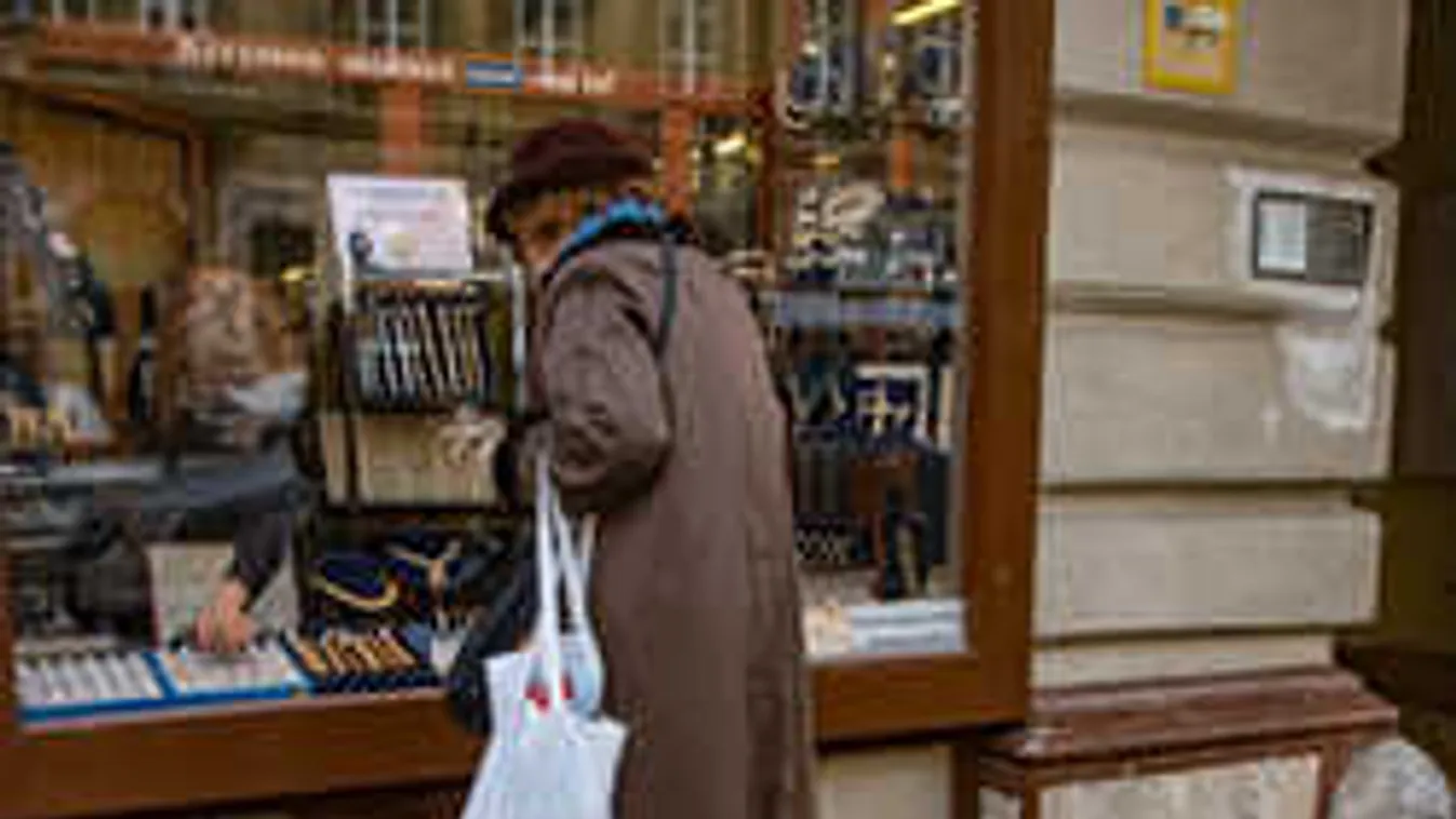 Pánik: mi történik a Klapka üzletházban?