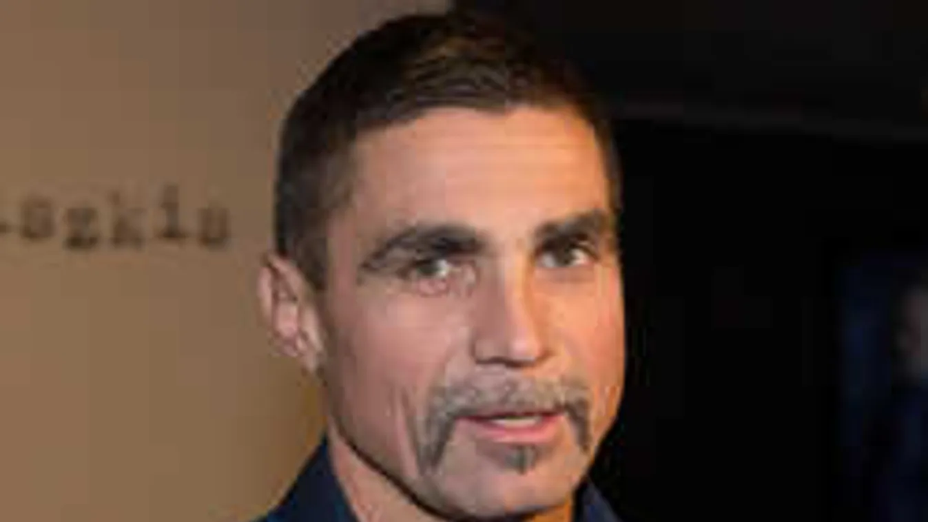 Brutális sztori: Véresre verték a Viszkist