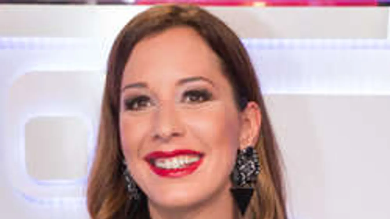 Hoppá! Formás melleket villantott Demcsák Zsuzsa