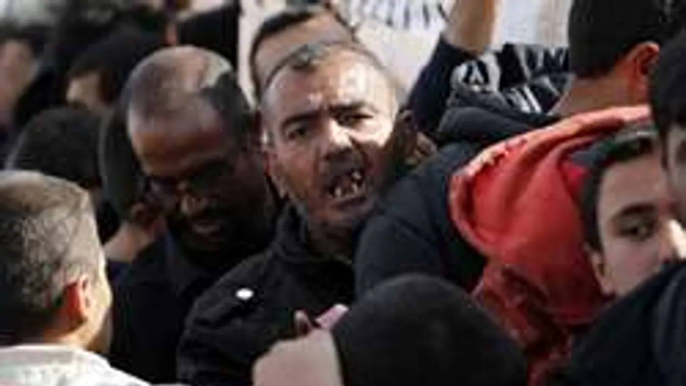 Ellenőrizetlenül áradtak a migránsok az USA-ba